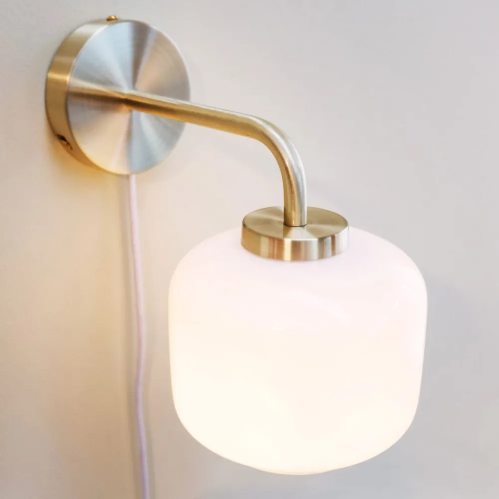 Hot Dyberg Larsen Arp Ø15 vägglampa Mässing