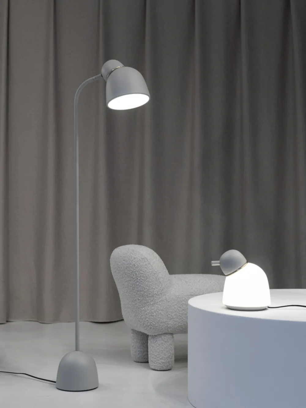Clearance Belid Bird golvlampa Sand/mässing