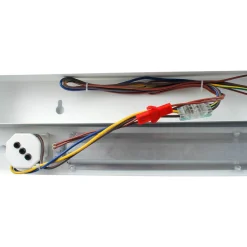Sale Designlight Bänky m. uttag 118cm Vit
