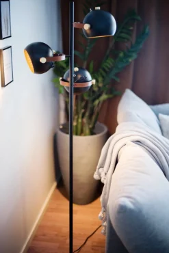 Sale Aneta Lighting Bow golvlampa