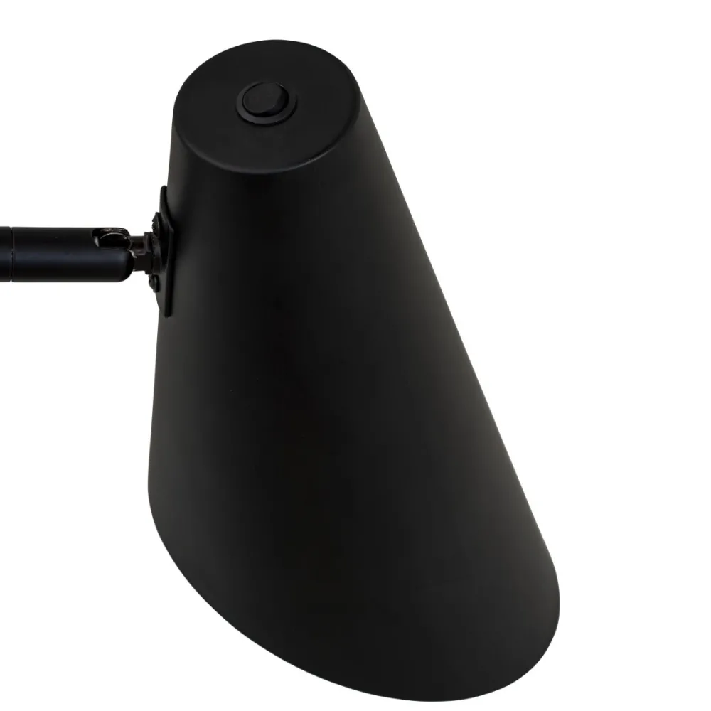 Hot Dyberg Larsen Cale 68cm vägglampa Svart