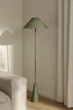 Online Globen Lighting Cannes golvlampa