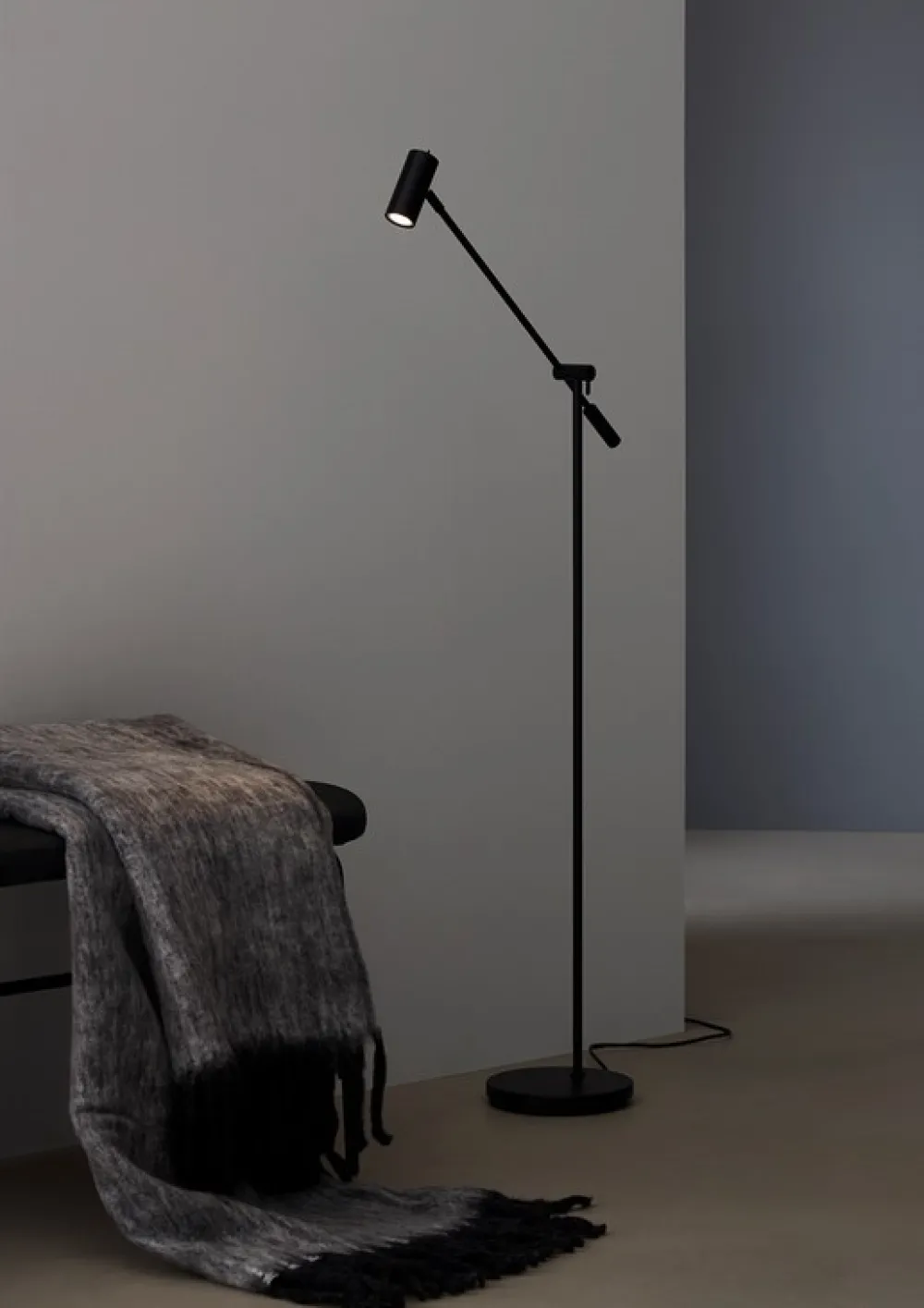 New Belid Cato Dimbar golvlampa
