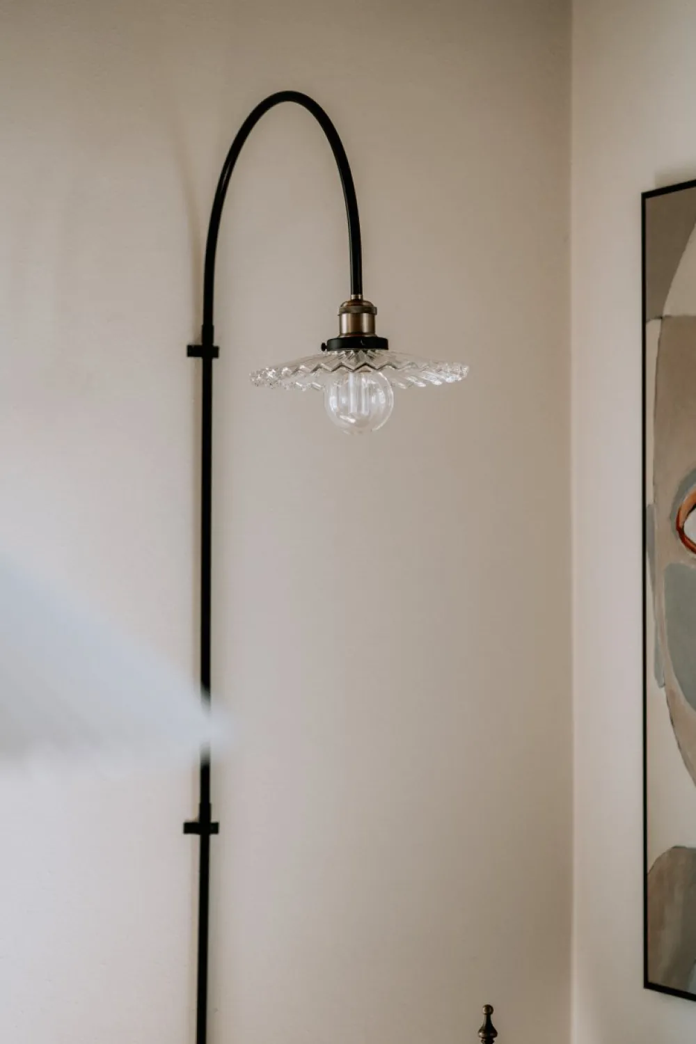Hot Globen Lighting Cobbler 60cm vägglampa Transparent/svart