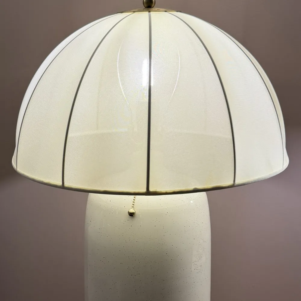 Best Elstead Lighting Crosby 70cm bordslampa Krämvit