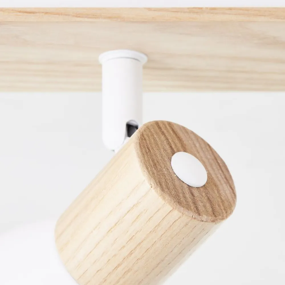 New Brilliant Daintree 2 spotlight