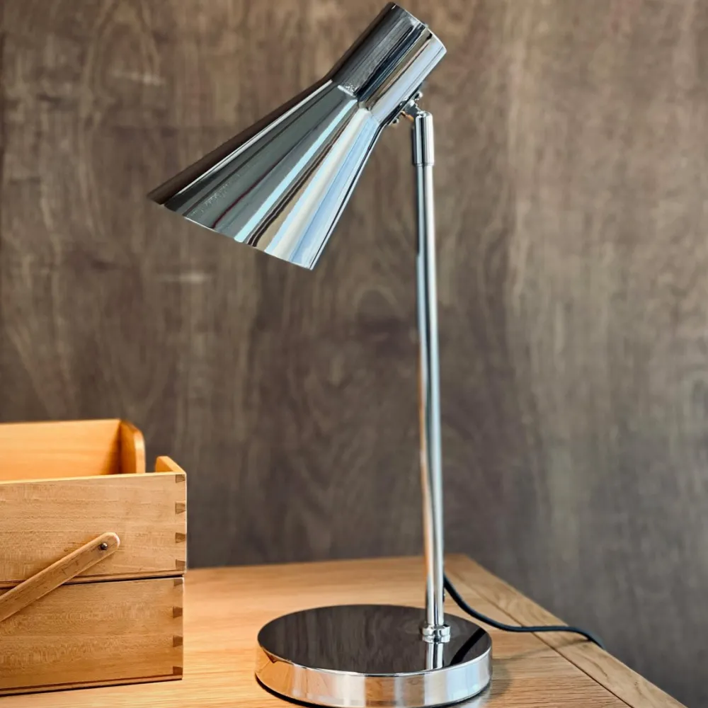 New Dyberg Larsen DL12 45cm skrivbordslampa Krom