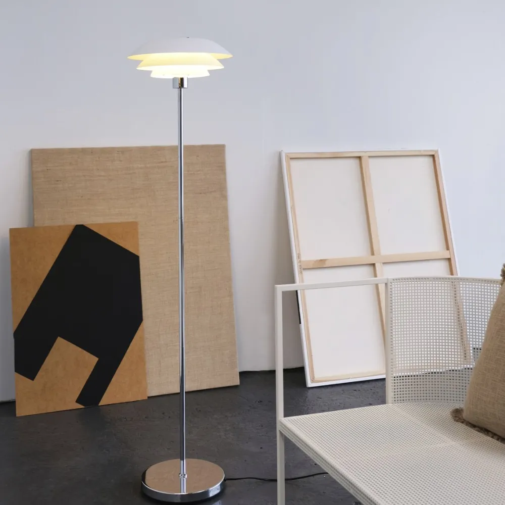 Online Dyberg Larsen DL31 golvlampa