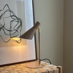 Hot Dyberg Larsen DL12 Mini 40cm skrivbordslampa