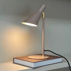 Hot Dyberg Larsen DL12 Mini 40cm skrivbordslampa