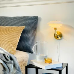 Dyberg Larsen DL20 vägglampa