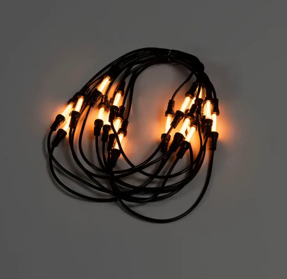 Clearance Konstsmide Flaggstångsslinga amber 6m Svart