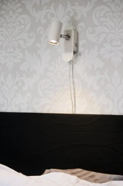 New Aneta Lighting Gusto läslampa