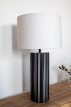Discount Markslöjd Hashira 60cm bordslampa Svart
