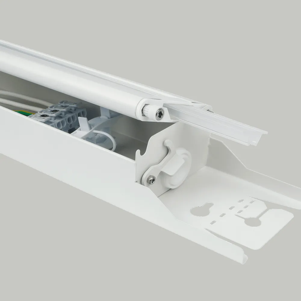 Outlet Designlight Henry Basic 4000K 165cm Vit