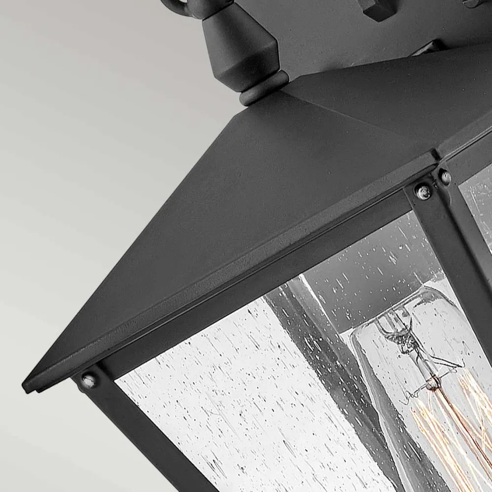 Hot Elstead Lighting Huntersfield utelampa Svart