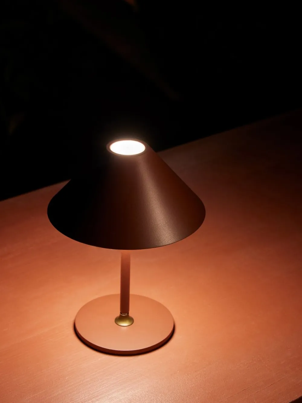 New Halo Design Hygge 20cm portabel
