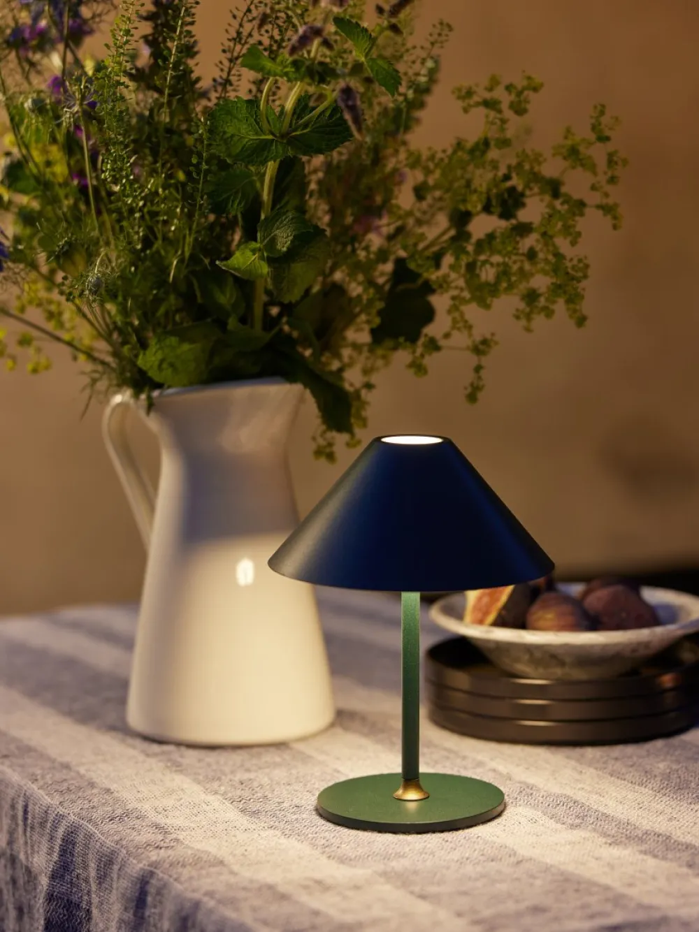 New Halo Design Hygge 25cm portabel