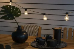 New Konstsmide Ljusslinga amber LED 4,5m Svart