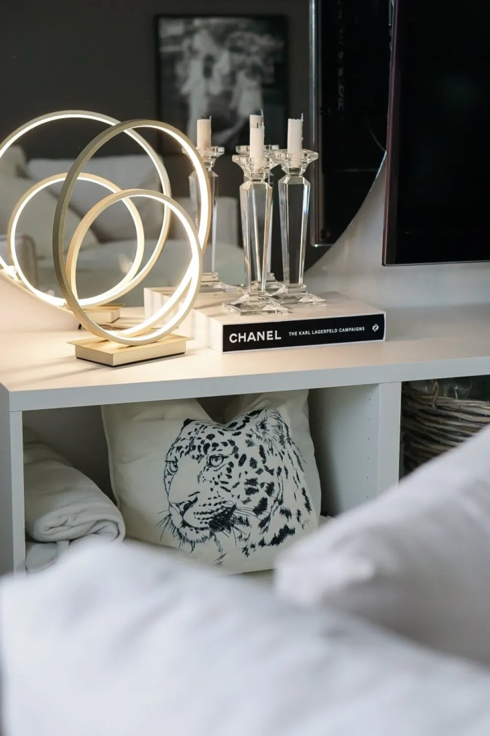 Online Aneta Lighting Loop 37cm bordslampa