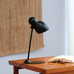 Dyberg Larsen Ludo 42cm skrivbordslampa Svart