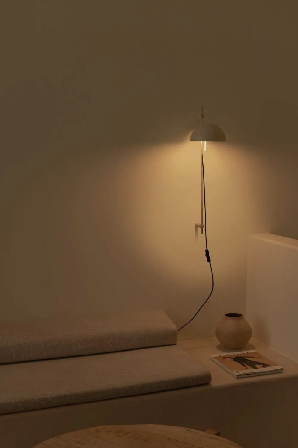 Clearance Faro Barcelona Matilda 60cm vägglampa