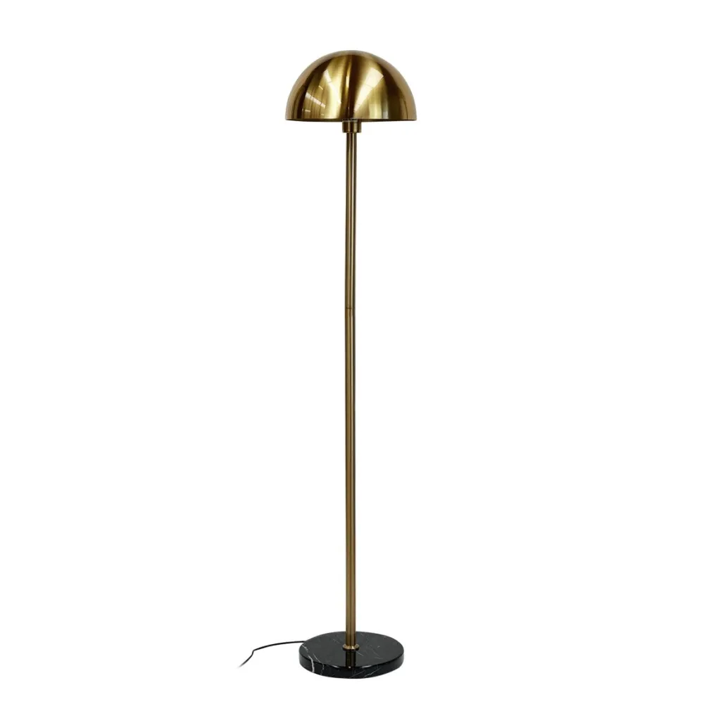 Dyberg Larsen Menton golvlampa Mässing/svart