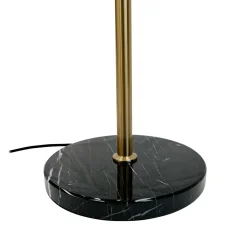 Dyberg Larsen Menton golvlampa Mässing/svart