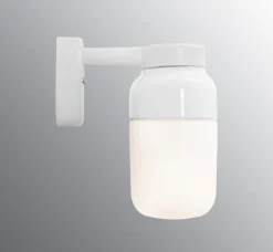 Clearance Ifö electric Ohm Wall 100/210 badrumslampa