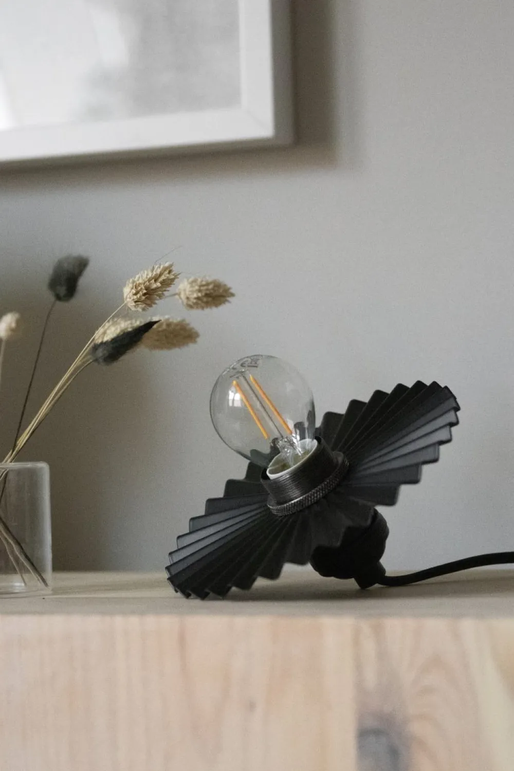 Sale Globen Lighting Omega Ø15 fönsterlampa Svart