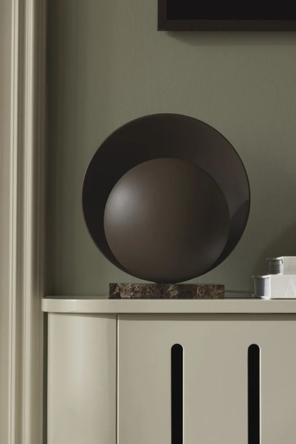 Online Globen Lighting Orbit 32cm bordslampa