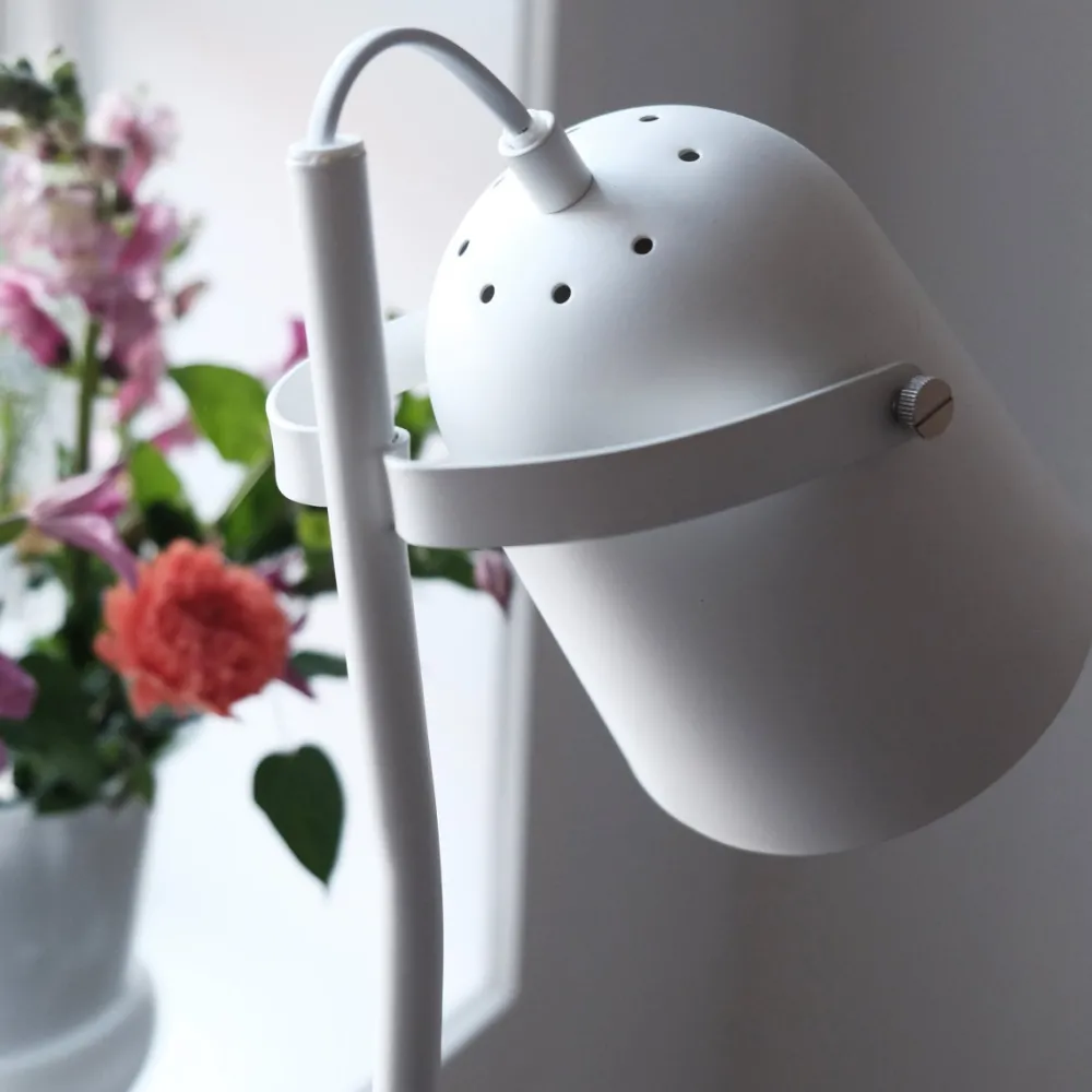 Hot Dyberg Larsen Oslo golvlampa