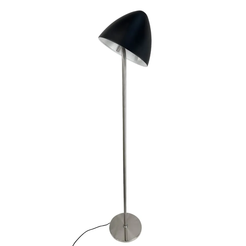 Dyberg Larsen Oulu golvlampa