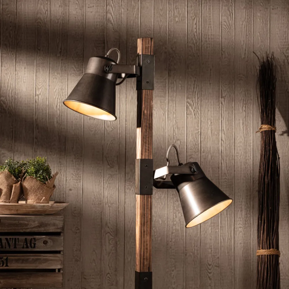 Outlet Brilliant Plow golvlampa Svart