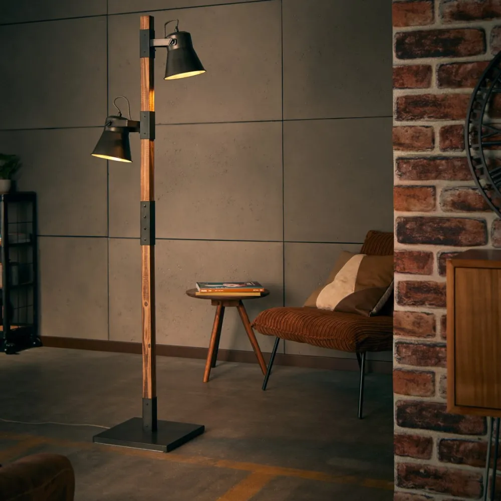 Outlet Brilliant Plow golvlampa Svart