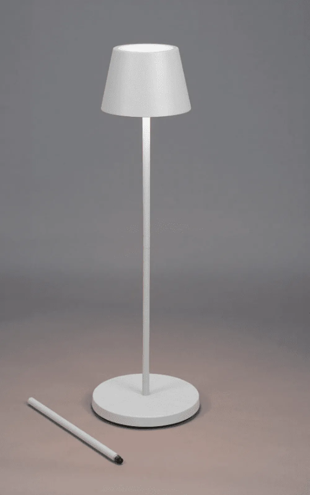Clearance Konstsmide Pomezia 124cm portabel