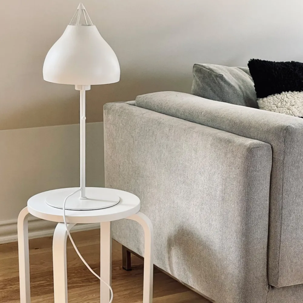 Clearance Dyberg Larsen Pyra 60cm bordslampa