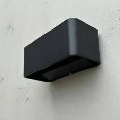 Dyberg Larsen Saturn utelampa Svart