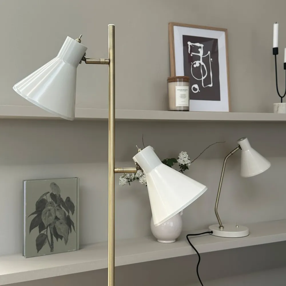 Outlet Dyberg Larsen Sleep golvlampa