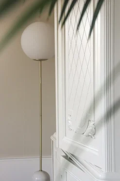 Sale Globen Lighting Torrano golvlampa
