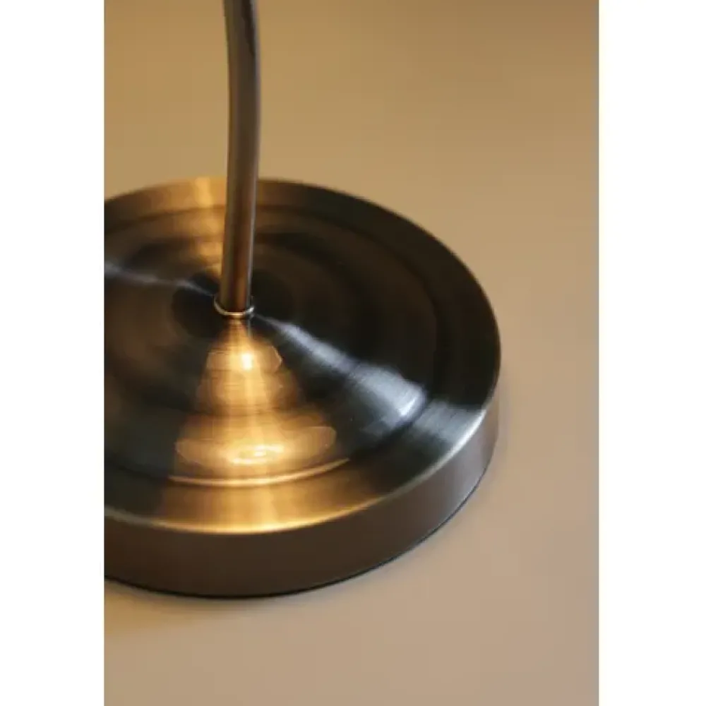 New Markslöjd Vela 50cm skrivbordslampa Mässing/grön
