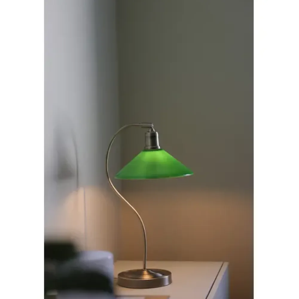 New Markslöjd Vela 50cm skrivbordslampa Mässing/grön