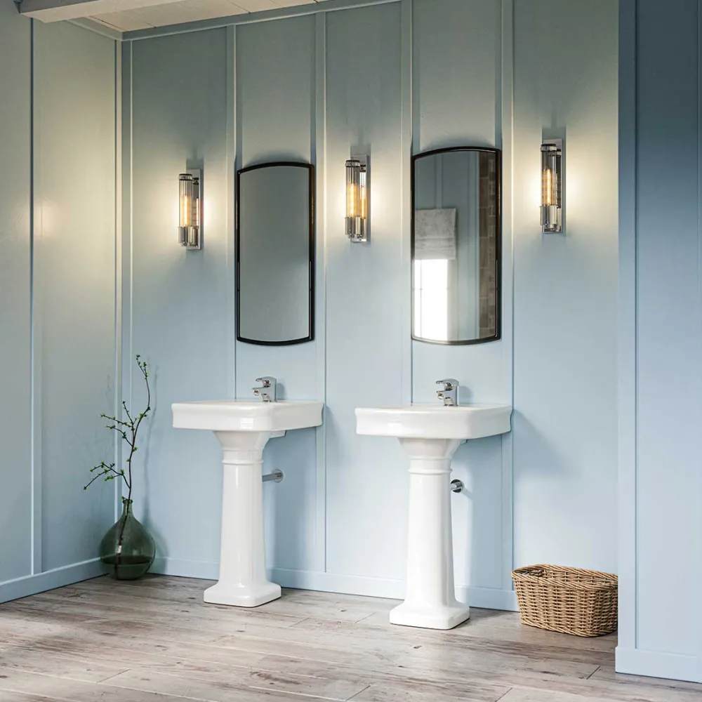 Hot Elstead Lighting Wellington 40cm badrumslampa