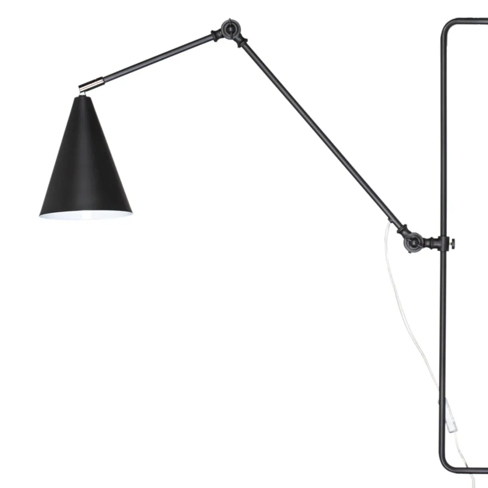 By Rydéns Yukon 78cm vägglampa Mattsvart