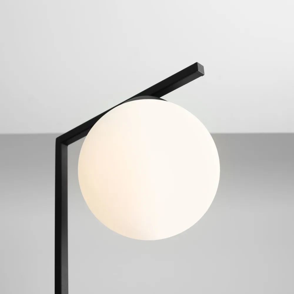 New Artera Zac golvlampa